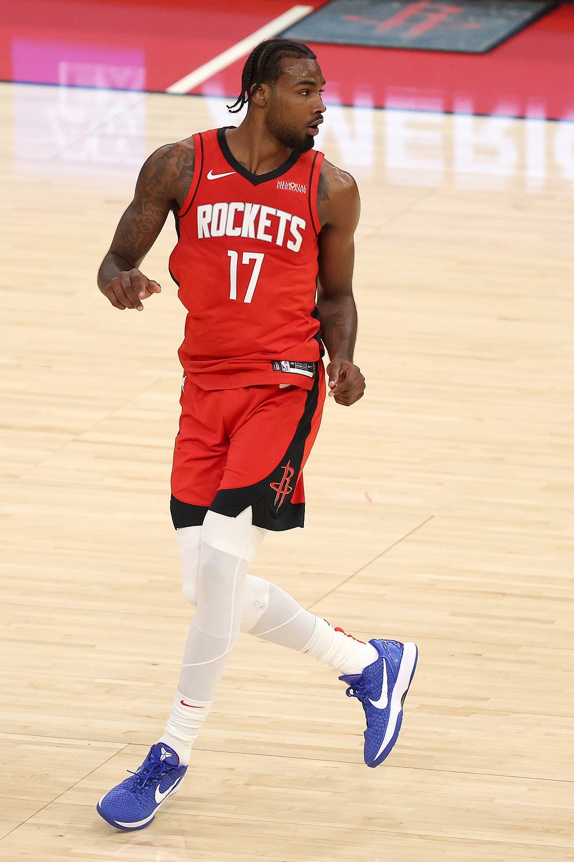 b体育-火箭计划优先续约伊森 再推进杜兰特超亿元合同谈判