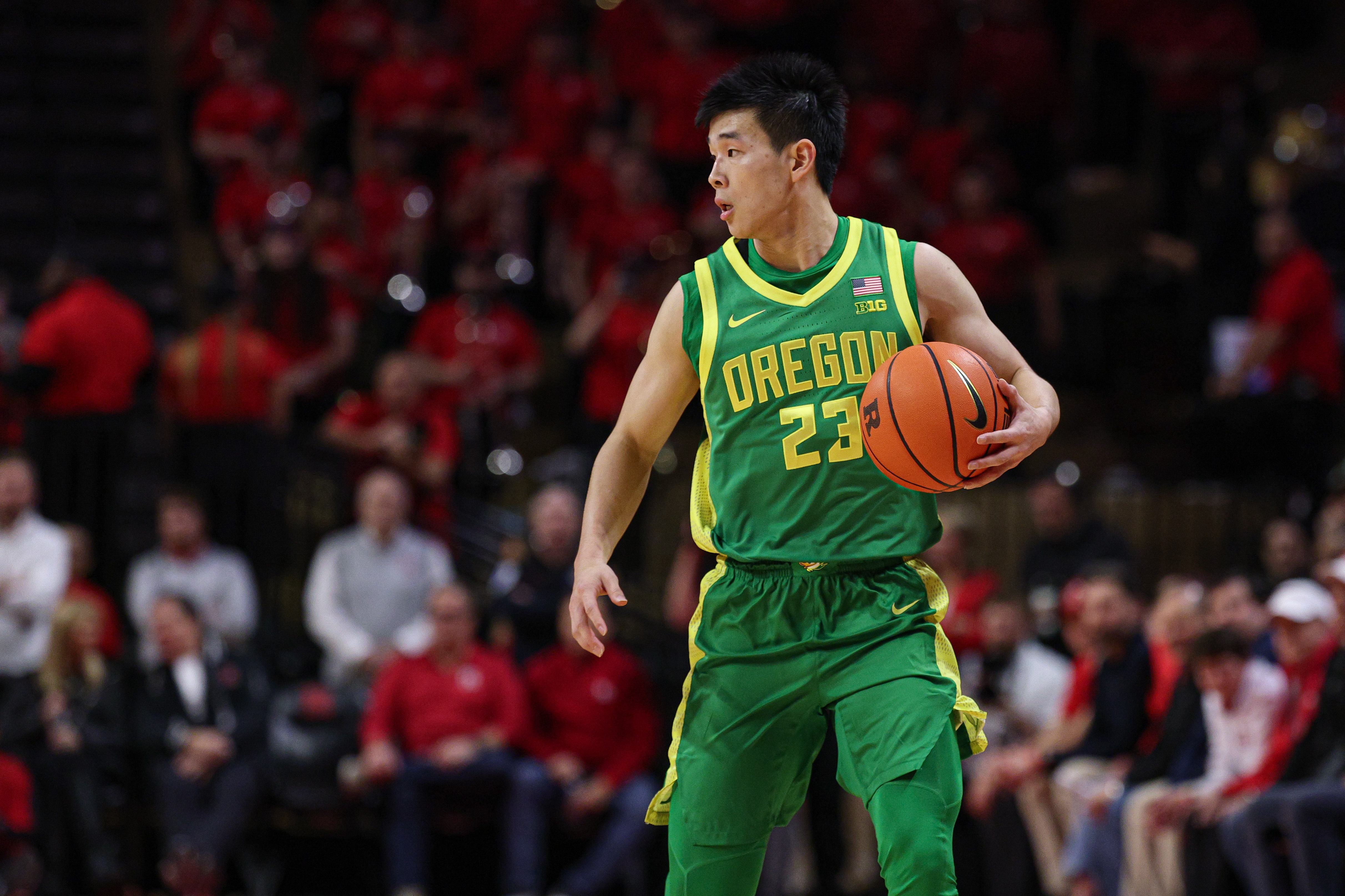 b体育-今天俄勒冈大学对阵伊利诺伊大学 林葳因手腕轻微受伤缺阵